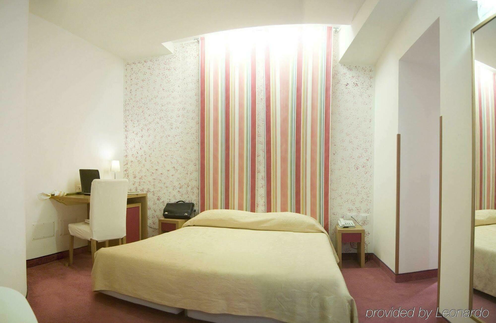 Hotel Residenza Domizia Roma Habitación foto